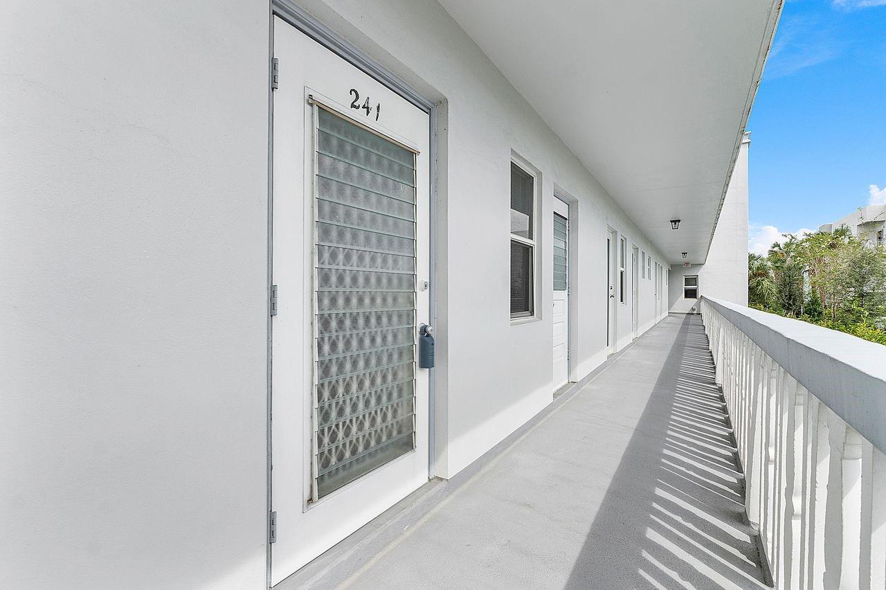 Homes for sale in Dania Beach, FL | 608 Ne 2Nd St #241, Dania Beach, FL 33004 | MLS# F10516797