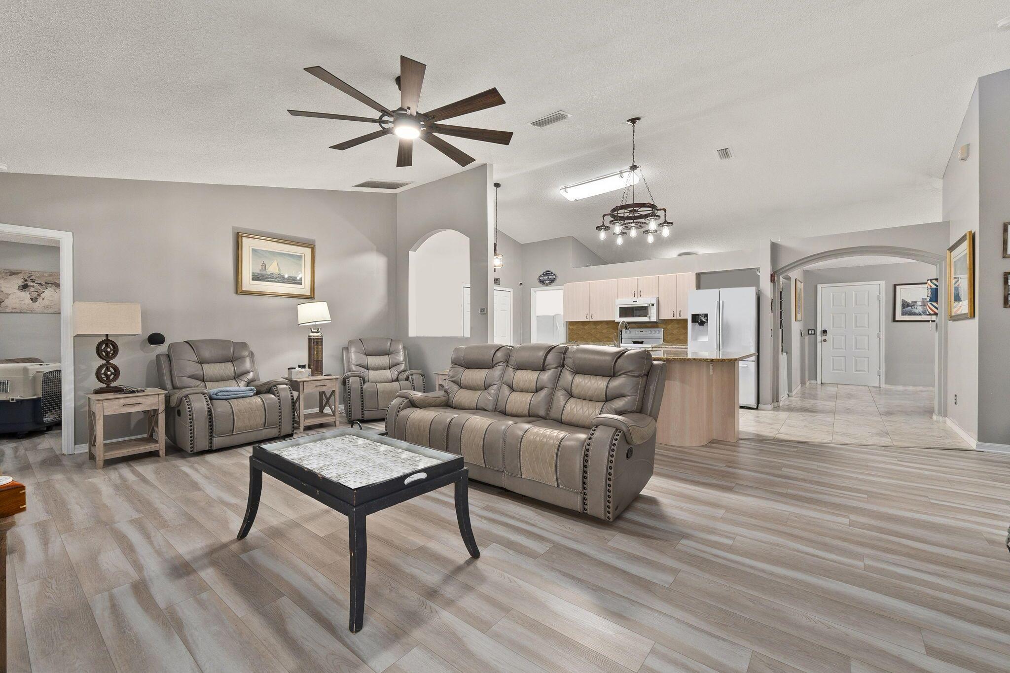 Homes for sale in Fort Pierce, FL | 5712 Tangelo Dr, Fort Pierce, FL 34982 | MLS# R11110022