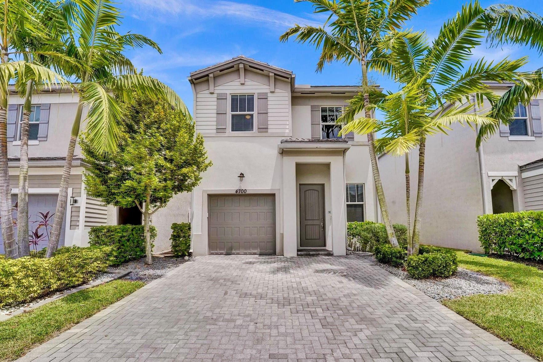 Trails At Central Parc 18