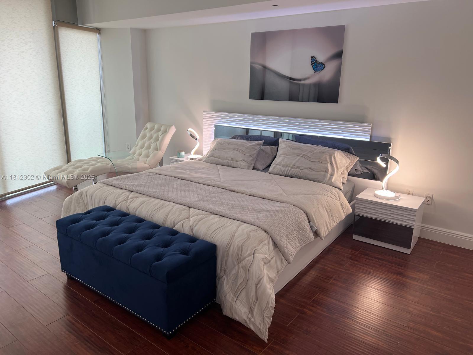 Condo for Sale in Miami, FL