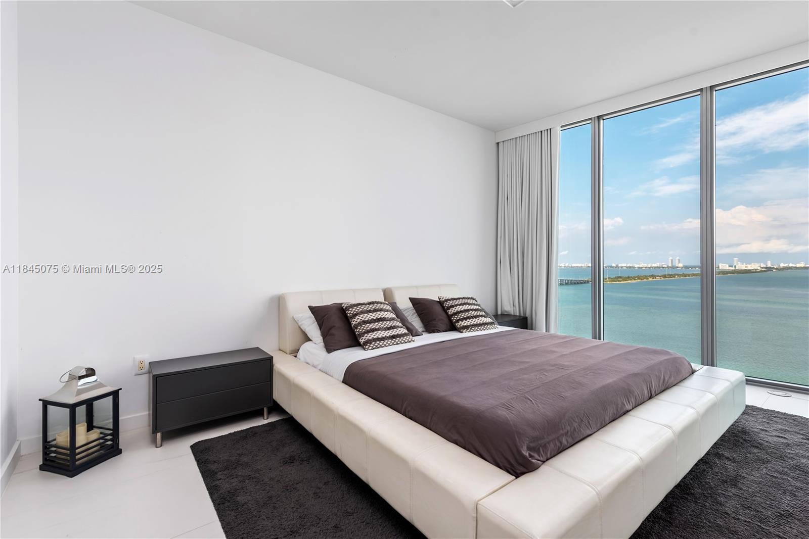 2900 NE 7th Ave #2003, Miami FL 33137