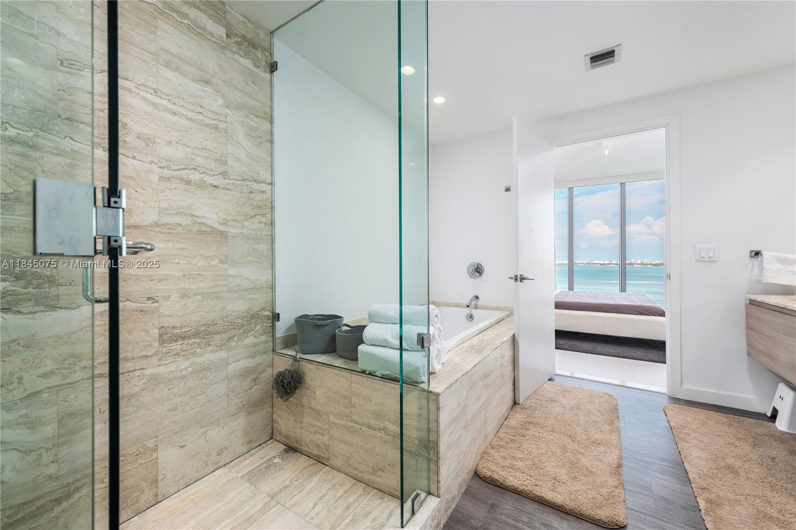 2900 NE 7th Ave #2003, Miami FL 33137