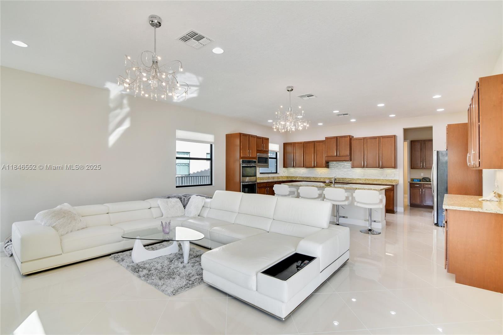 House for Sale in Boca Raton, FL