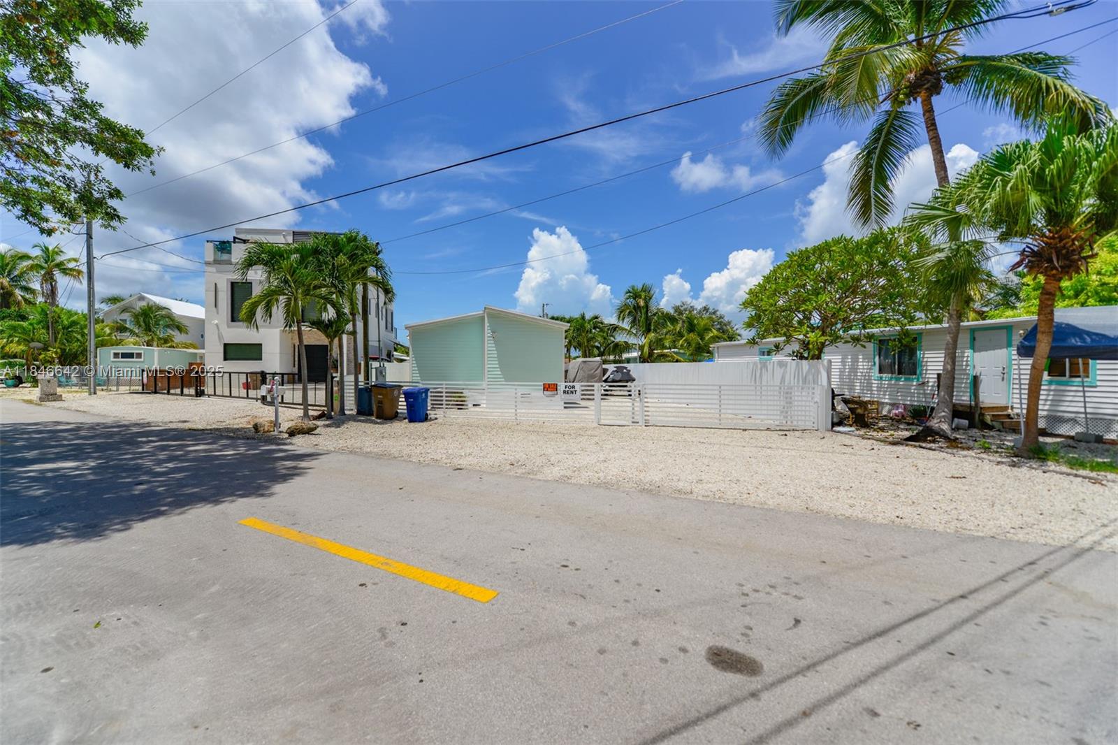 Homes for sale in Key Largo, FL | 11 Mockingbird Rd, Key Largo, FL 33037 | MLS# A11846642