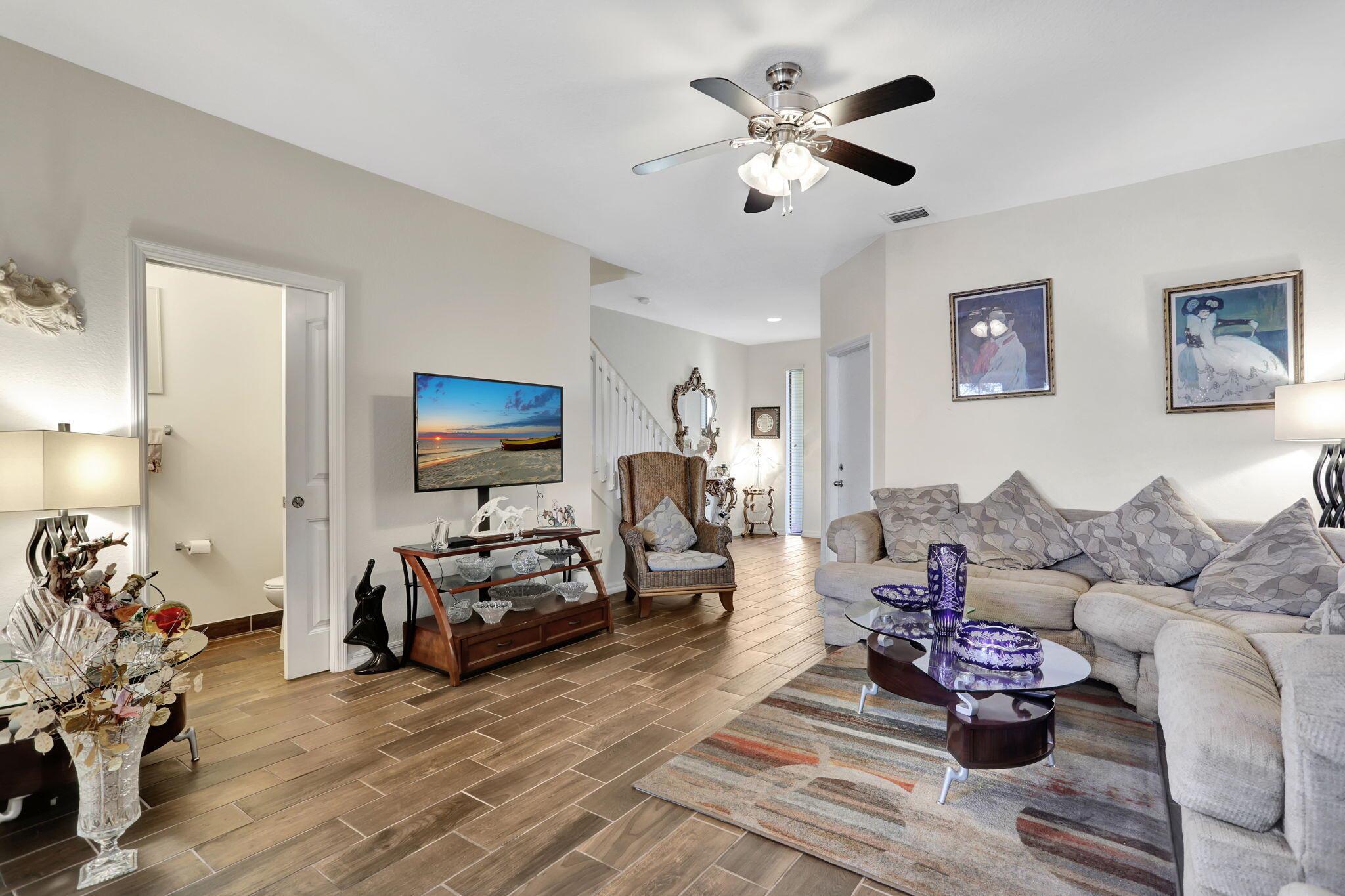 Homes for sale in Pompano Beach, FL | 1035 Nw 33Rd Manor, Pompano Beach, FL 33064 | MLS# R11110226