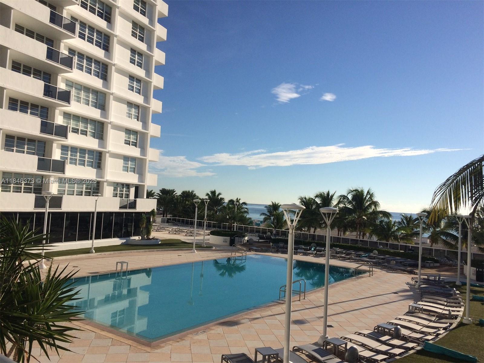 The Decoplage Condo
