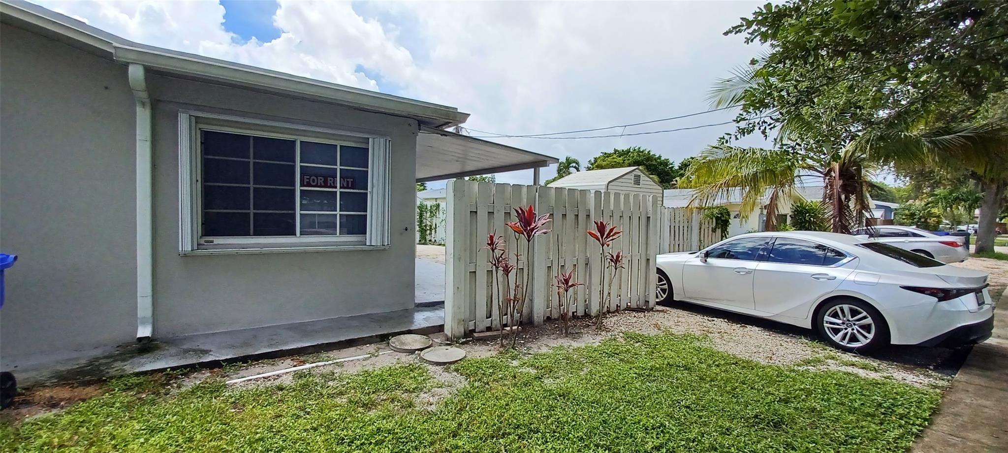 Hollywood Beach Gardens C