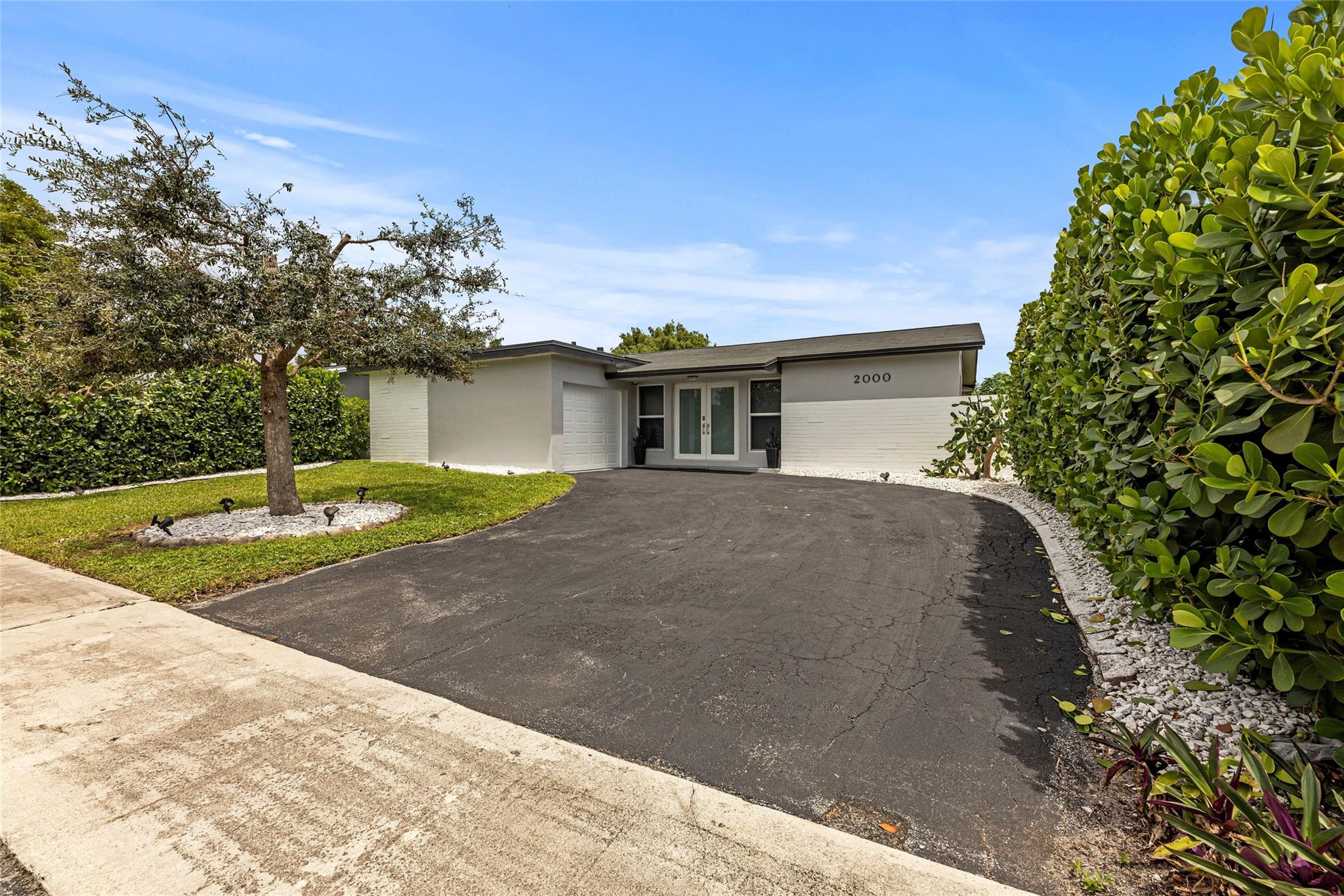 2000 Nw 94th Way Sunrise FL 33322 | F10516984