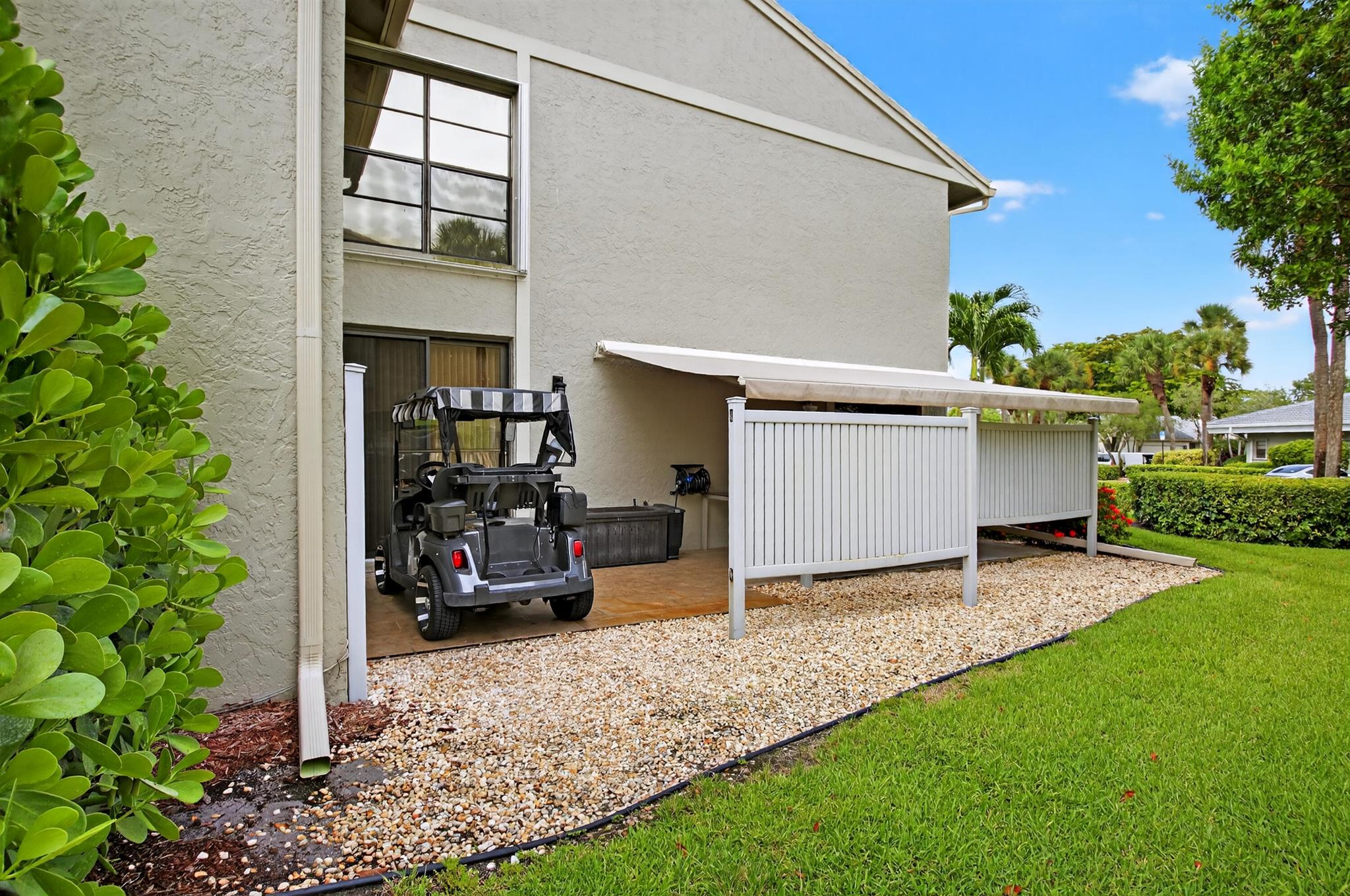 Homes for sale in Boynton Beach, FL | 70 Eastgate Dr #A, Boynton Beach, FL 33436 | MLS# R11110387