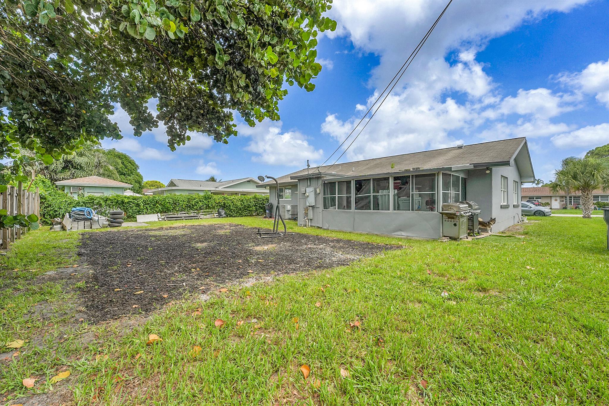 Homes for sale in West Palm Beach, FL | 4873 Pine Knott Lane, West Palm Beach, FL 33417 | MLS# R11110398