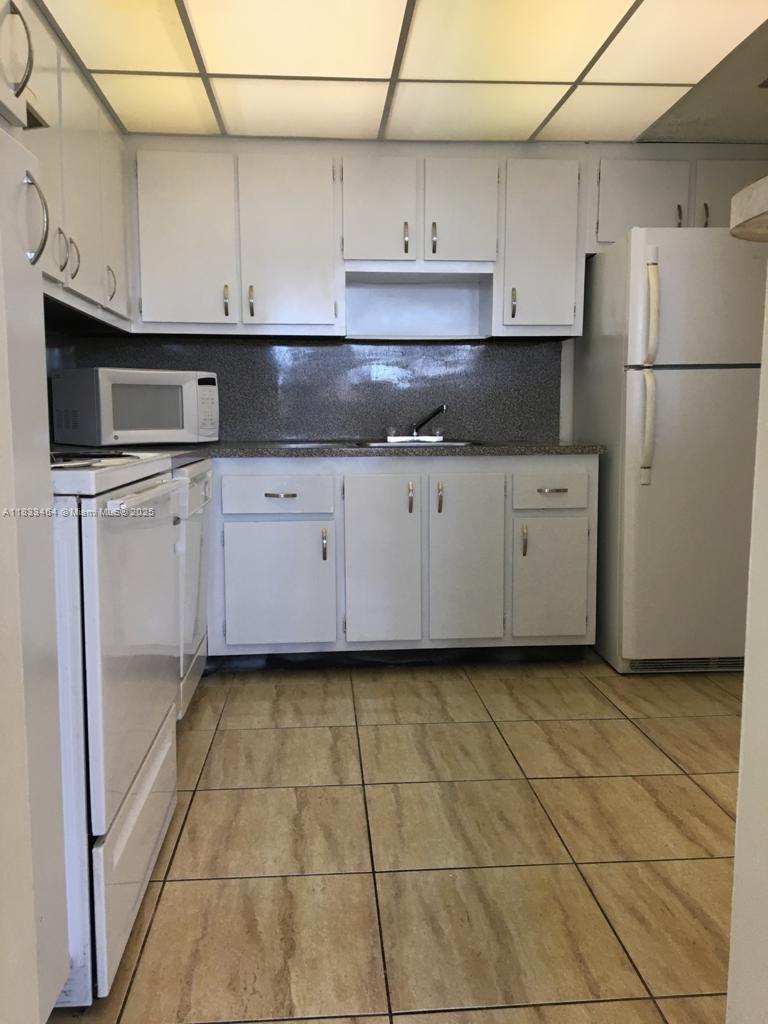 Homes for sale in North Miami Beach, FL | 2025 Ne 164th St #205, North Miami Beach, FL 33162 | MLS# A11833464