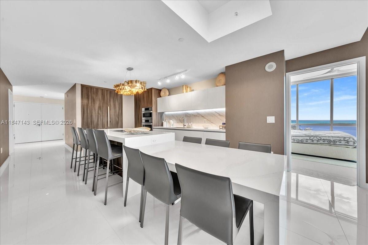 Paramount Miami Worldcent