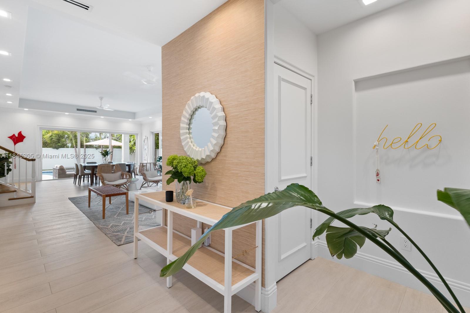 5 Coconut Lane Key Biscayne, FL 33149