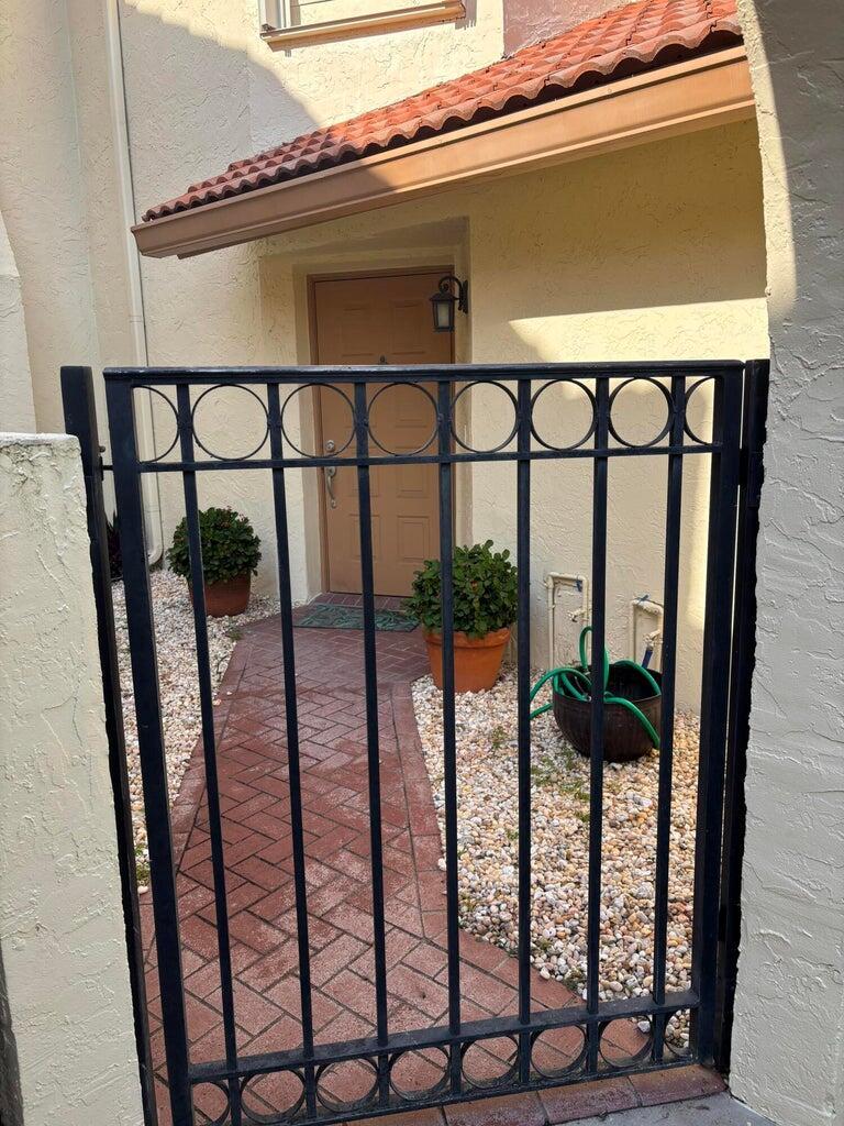 Homes for sale in Boynton Beach, FL | 8320 Waterline Dr #202, Boynton Beach, FL 33472 | MLS# R11110468