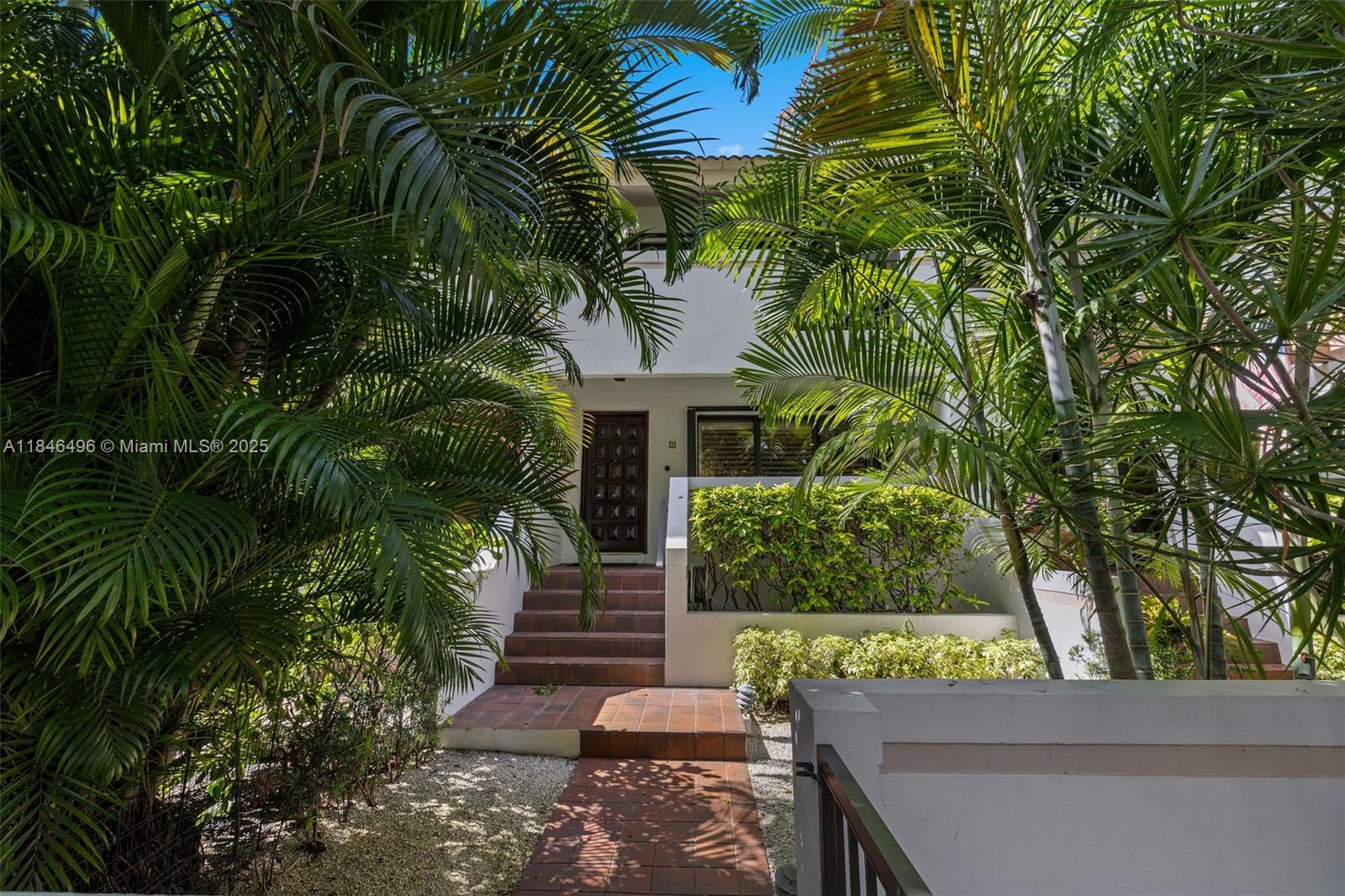 Biltmore Court Villas Con