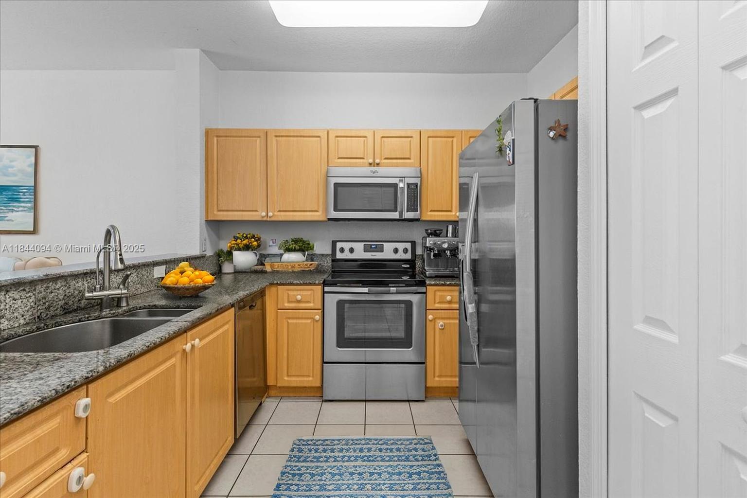 Condo for Sale in Doral, FL