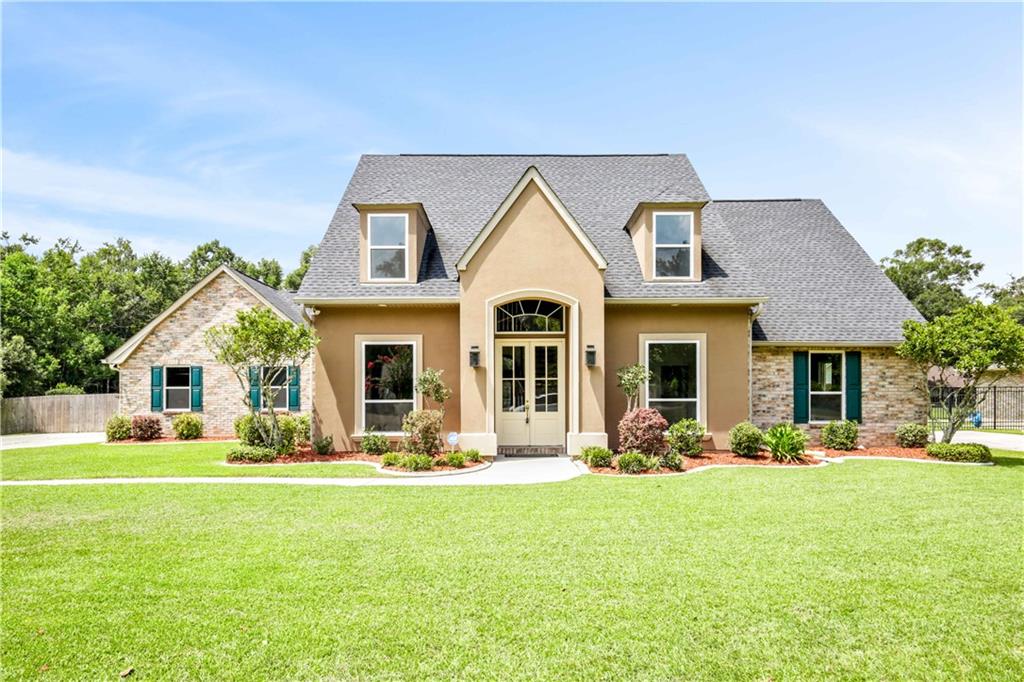 Homes for sale in Pearl River, LA | 196 Chantilly Loop, Pearl River, LA 70452 | MLS# 2513448