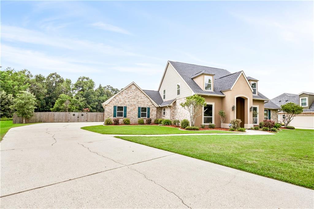 Homes for sale in Pearl River, LA | 196 Chantilly Loop, Pearl River, LA 70452 | MLS# 2513448