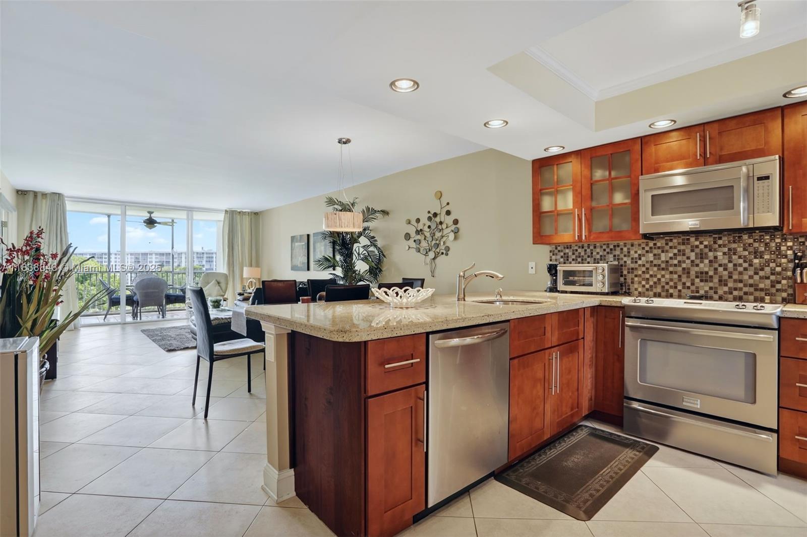 No 31 Palm-Aire Country C