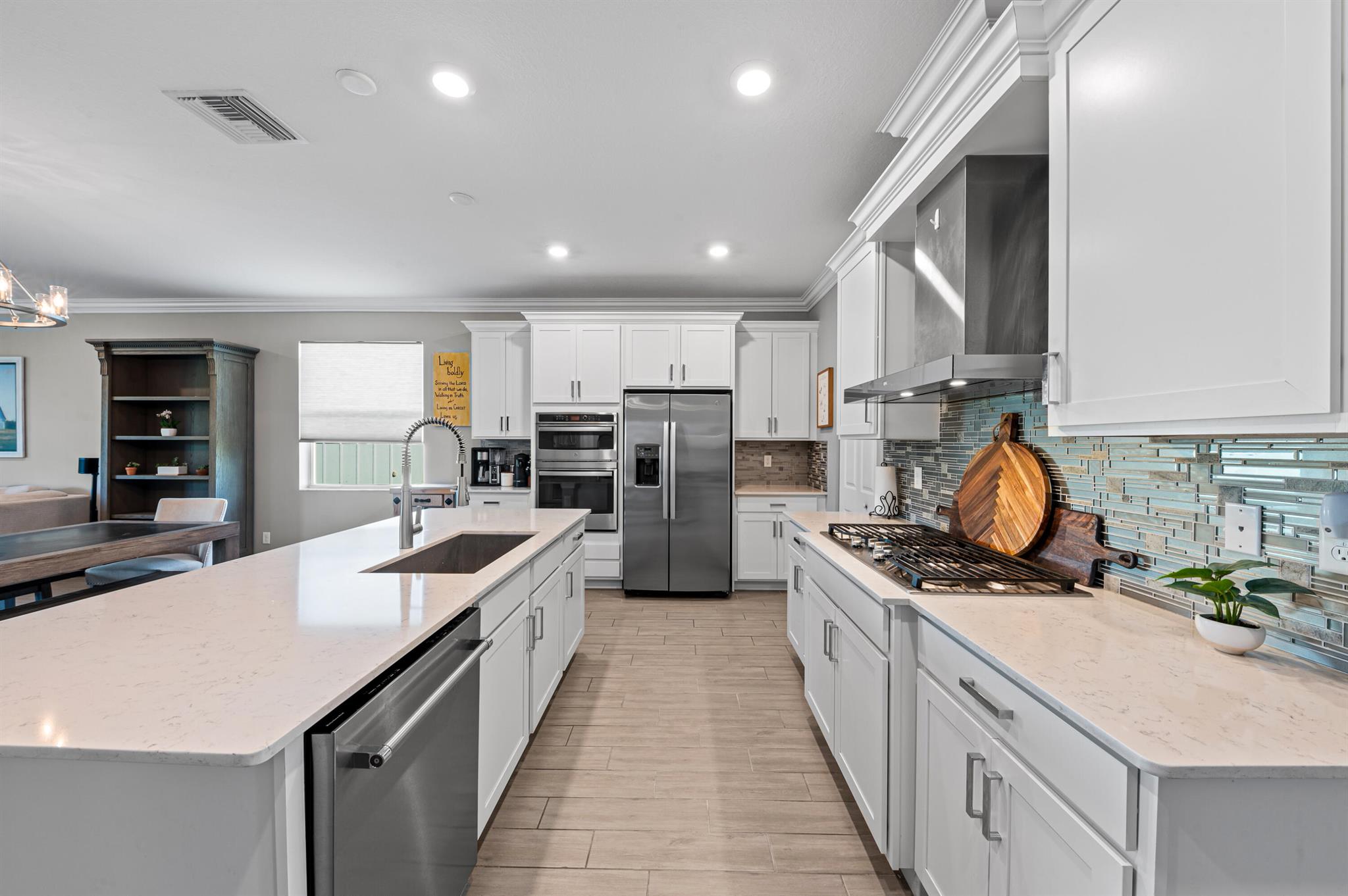 Homes for sale in Loxahatchee, FL | 19420 Broad Shore Walk, Loxahatchee, FL 33470 | MLS# R11110712