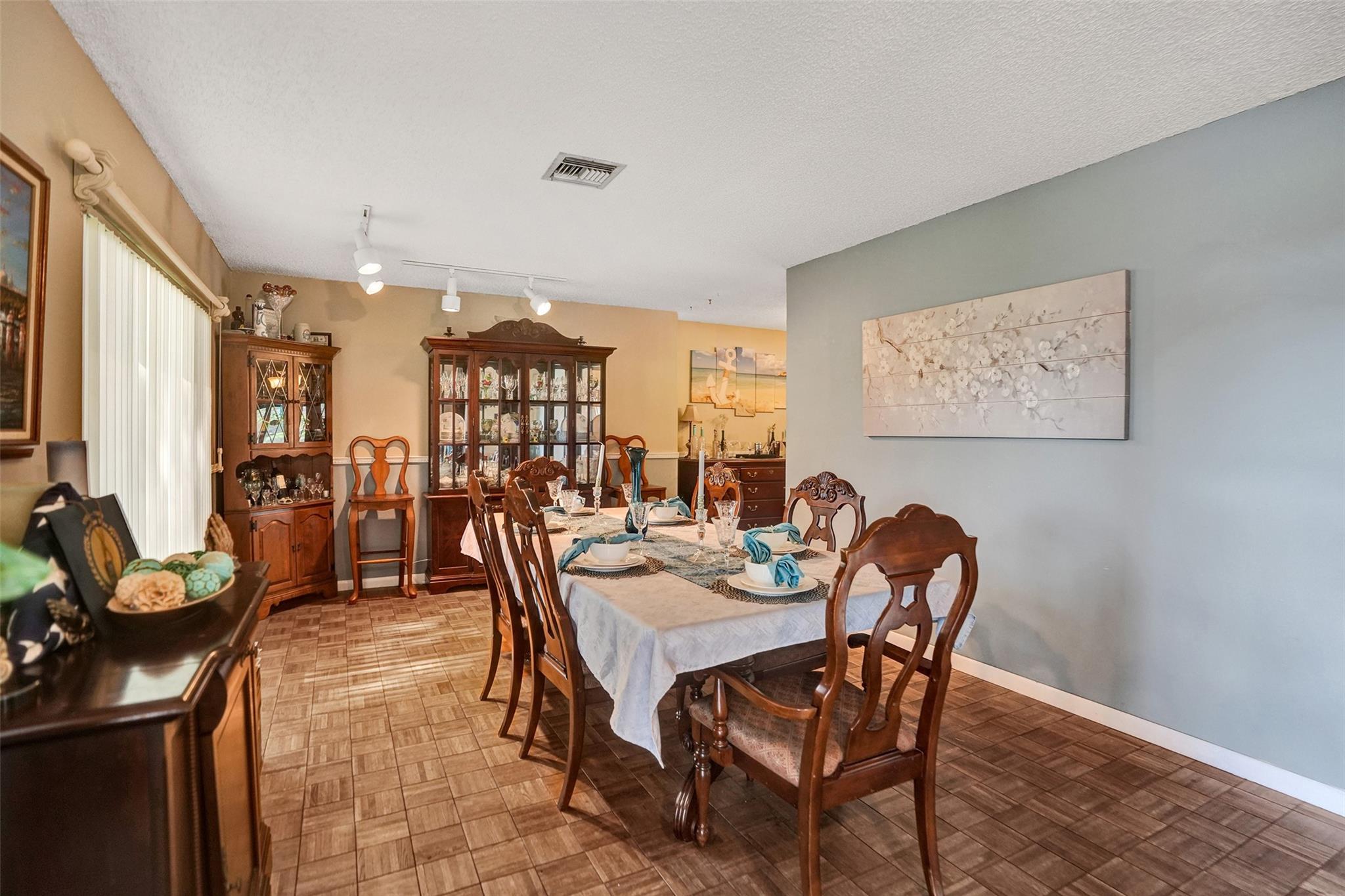 Homes for sale in Coral Springs, FL | 2672 Nw 95Th Ter, Coral Springs, FL 33065 | MLS# F10517211