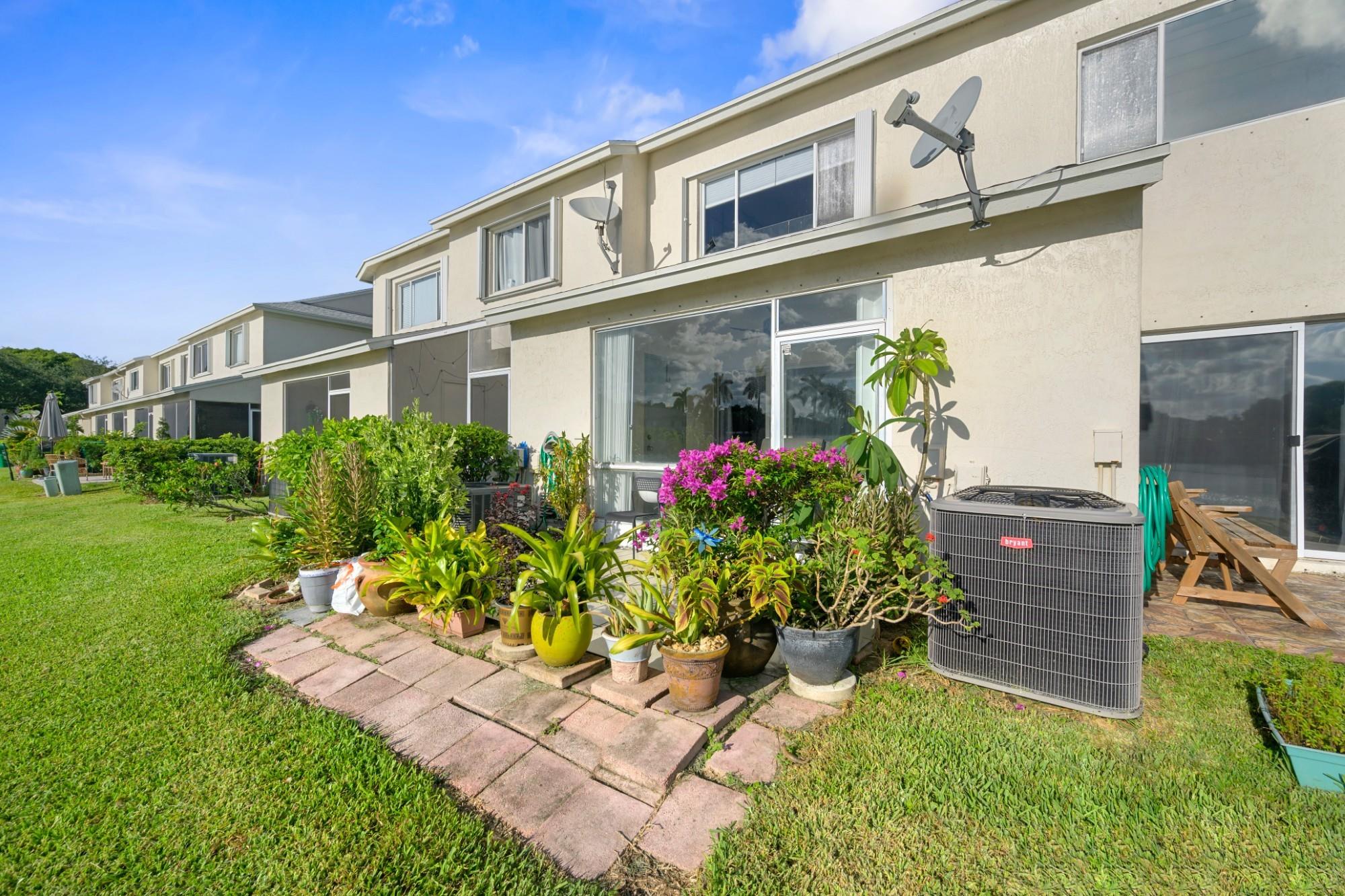 Homes for sale in Dania Beach, FL | 4923 Sw 31St Ter #4923, Dania Beach, FL 33312 | MLS# F10517230