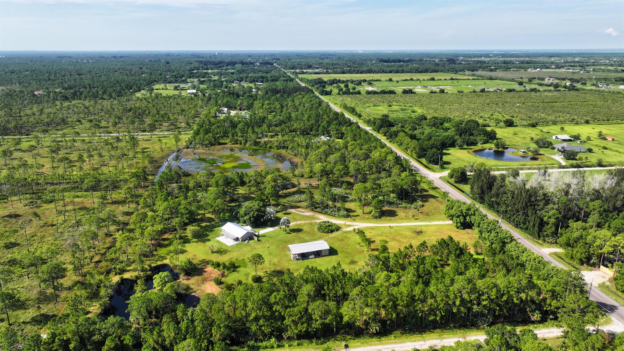 Homes for sale in Fellsmere, FL | 12050 138Th Avenue, Fellsmere, FL 32948 | MLS# R11110766