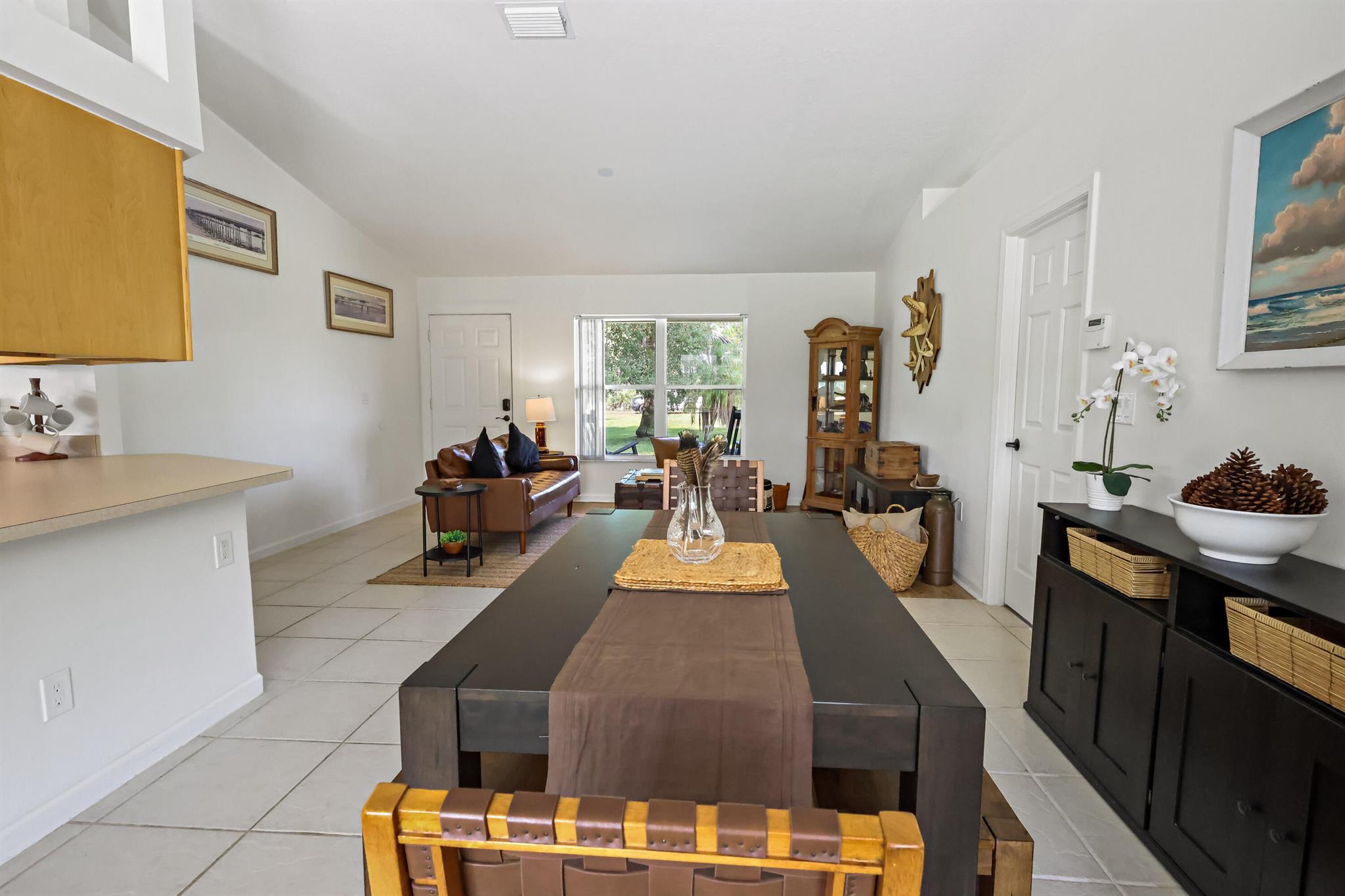 Homes for sale in Fellsmere, FL | 12050 138Th Avenue, Fellsmere, FL 32948 | MLS# R11110766