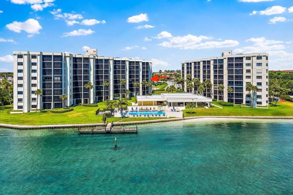 Sandpointe Bay Condo