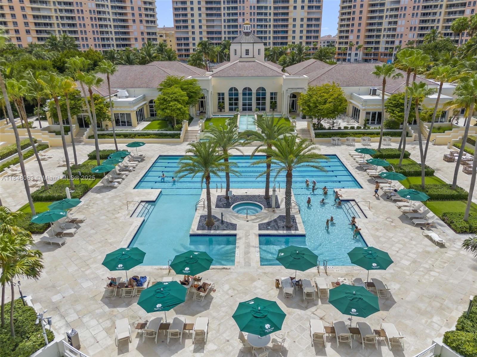 Resort Villa One Condo