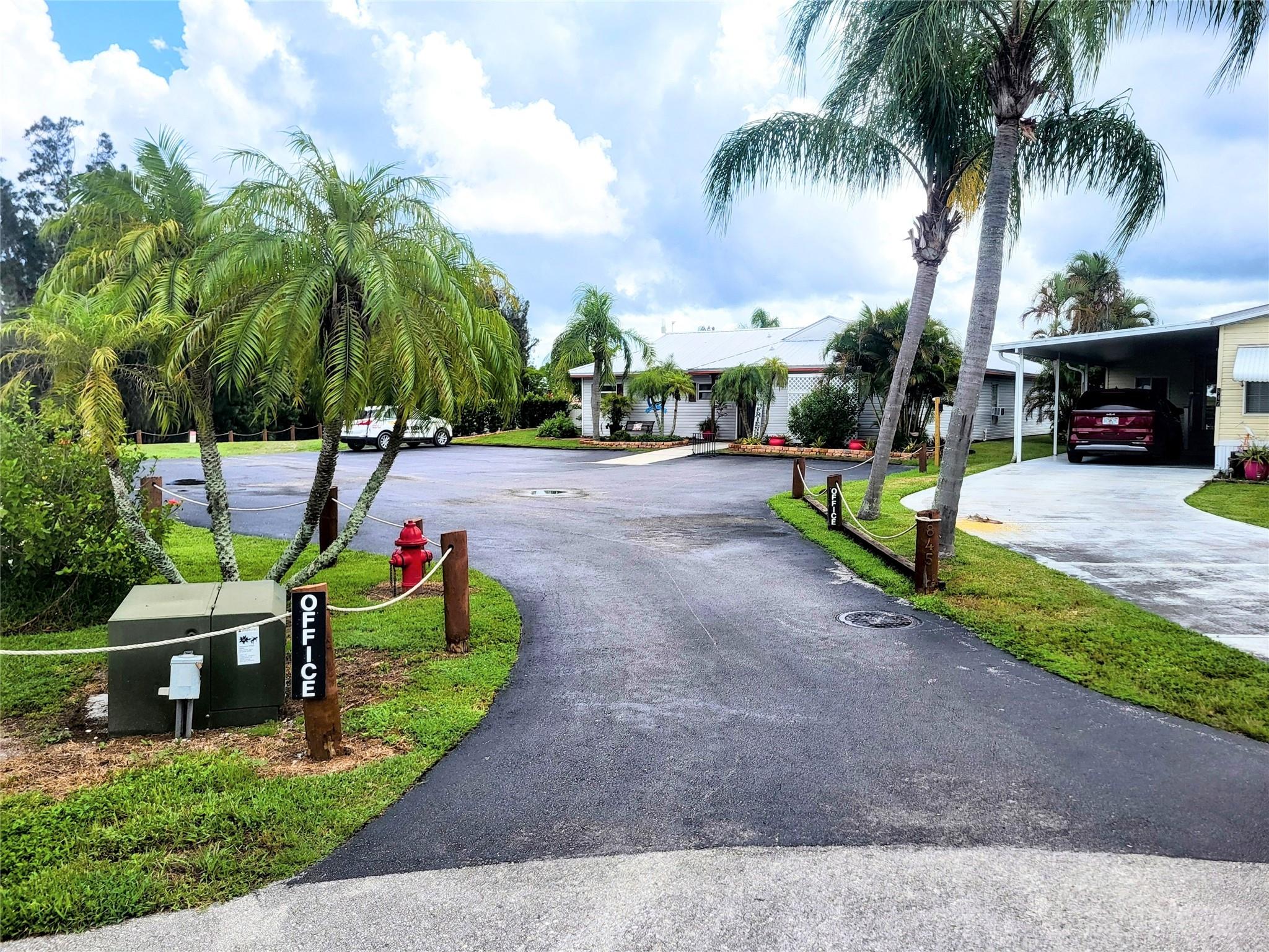 Homes for sale in Moore Haven, FL | 803 & 805 Big Branch Lane, Moore Haven, FL 33471 | MLS# F10517417