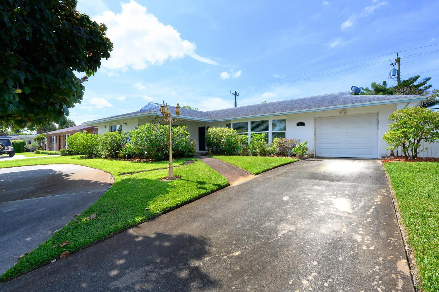 3884 Lighthouse Drive Palm Beach Gardens FL 33410 | R11110975