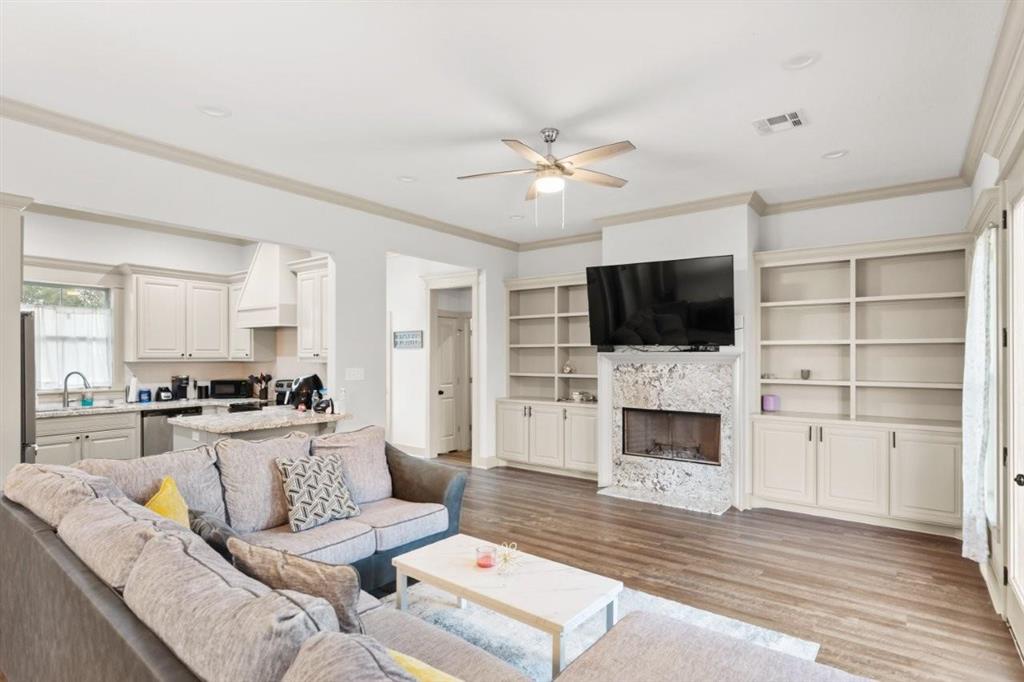 7702 Nine Oaks Drive — photo 5