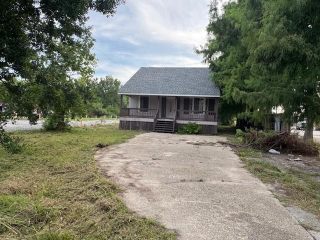 Homes for sale in Galliano, LA | 201 W 194th St, Galliano, LA 70354 | MLS# 2514041