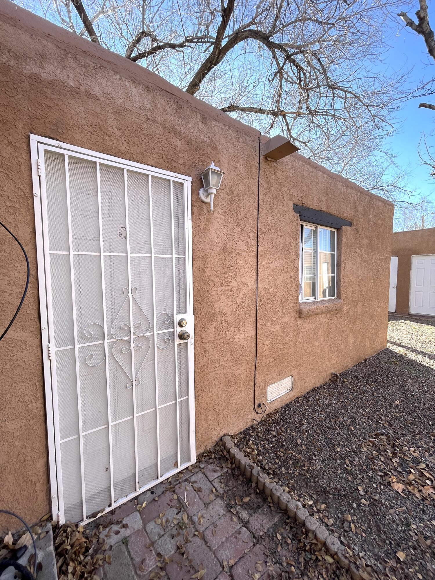 Homes for sale in Albuquerque, NM | 408 Pennsylvania St Se, Albuquerque, NM 87108 | MLS# 1088629