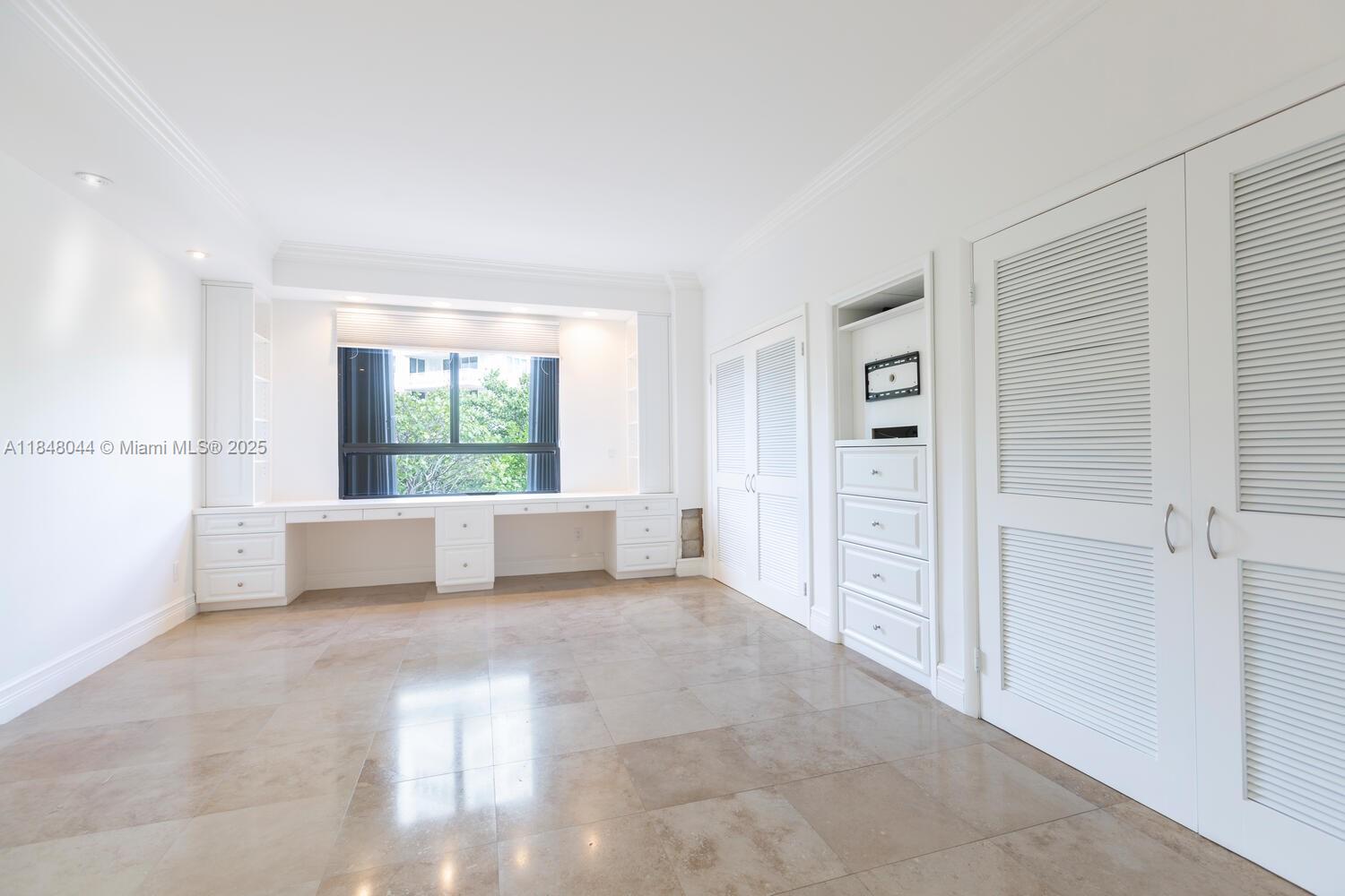 251 Crandon Blvd #243, Key Biscayne FL 33149