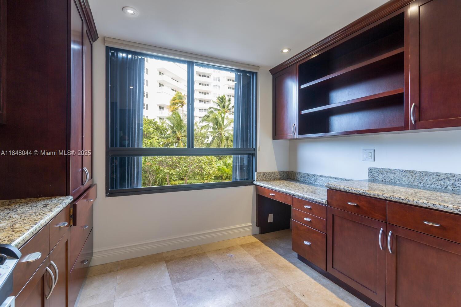 251 Crandon Blvd #243, Key Biscayne FL 33149