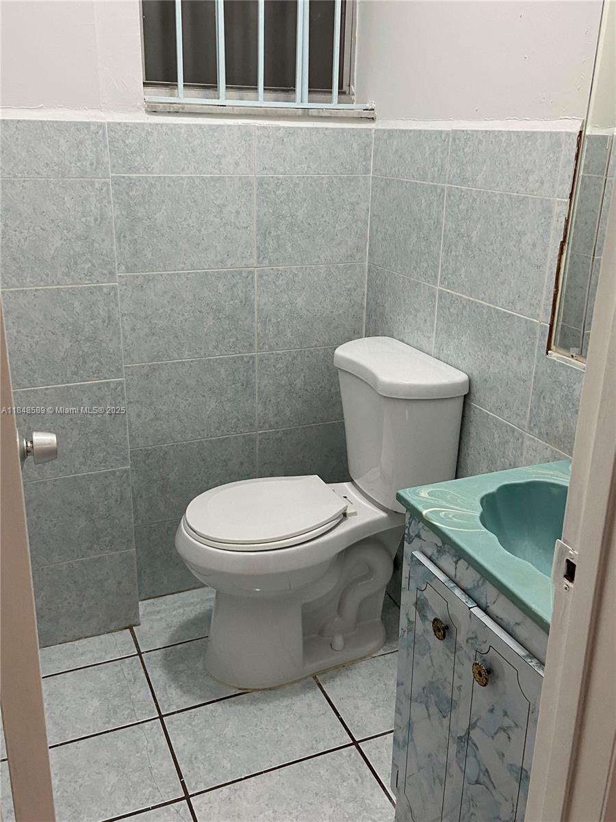 Homes for sale in Hialeah, FL | 440 E 23Rd St #1416, Hialeah, FL 33013 | MLS# A11848589