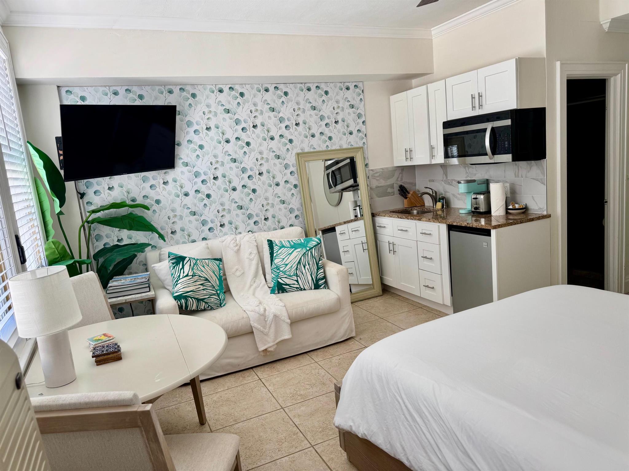 Homes for sale in Palm Beach, FL | 235 Sunrise Avenue #2008, Palm Beach, FL 33480 | MLS# R11111112