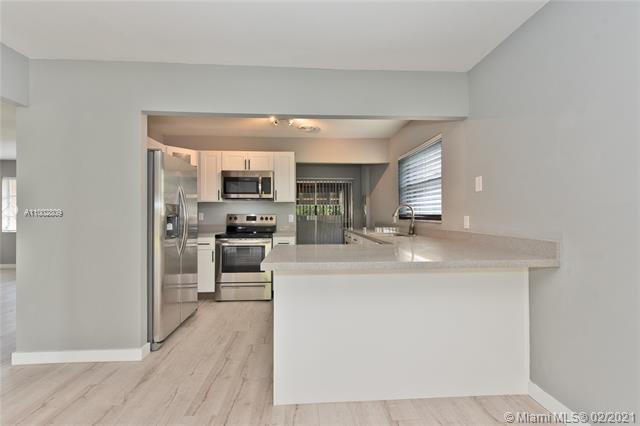 Homes for sale in Royal Palm Beach, FL | 197 Sandpiper Avenue, Royal Palm Beach, FL 33411 | MLS# R11111188