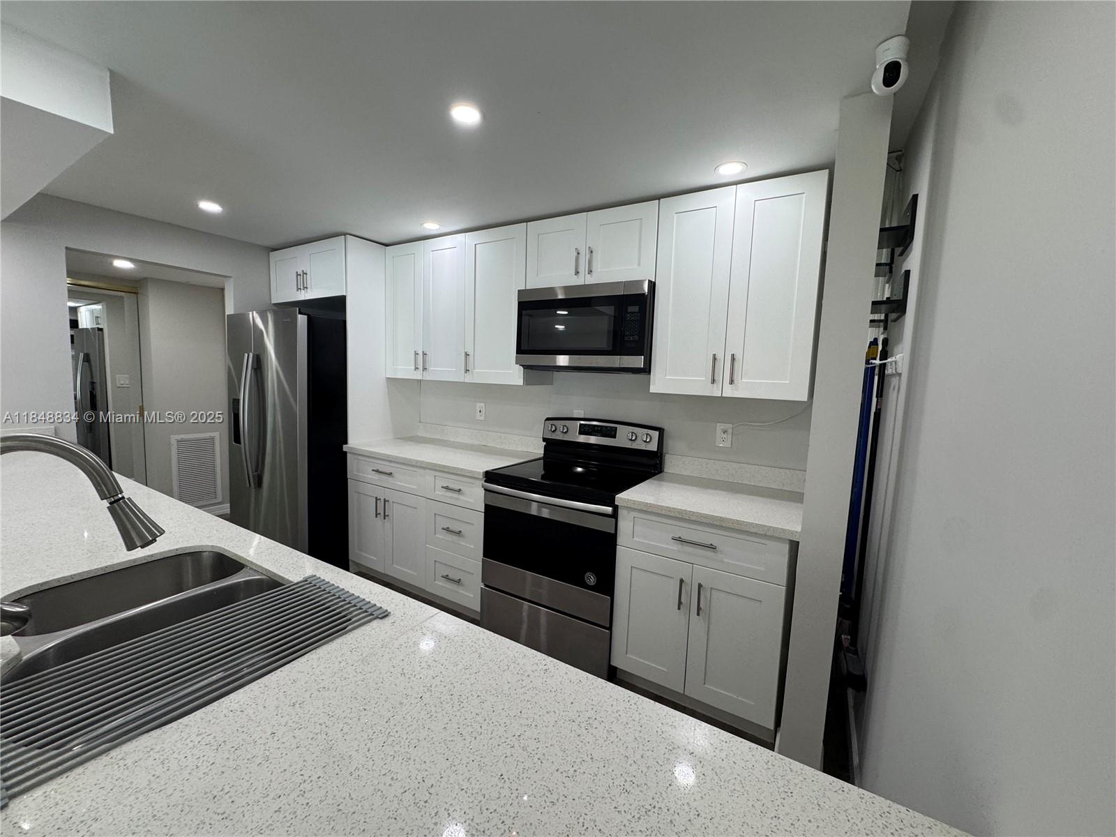 Environ I Condo 7 And 8