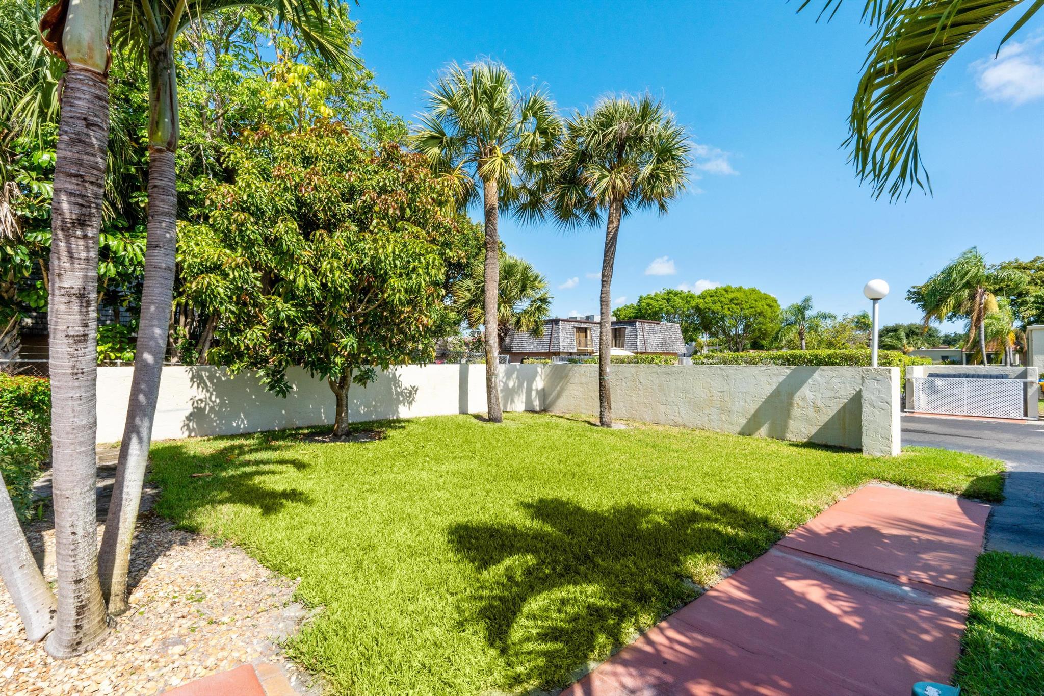 Homes for sale in West Palm Beach, FL | 2538 Boundbrook Dr S #140, West Palm Beach, FL 33406 | MLS# R11111260