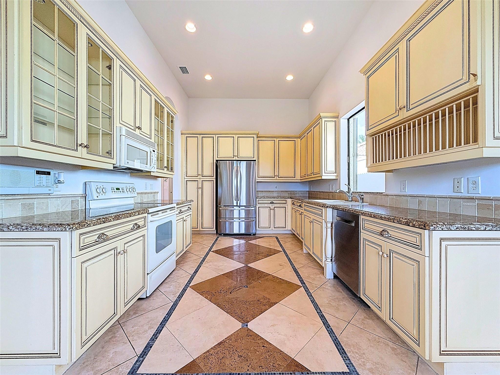 Homes for sale in Boynton Beach, FL | 6874 Fabiano Cir, Boynton Beach, FL 33437 | MLS# F10516701