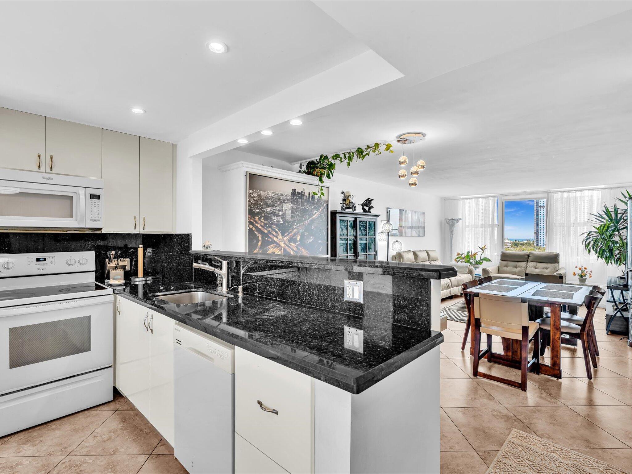 Granada House Condominium