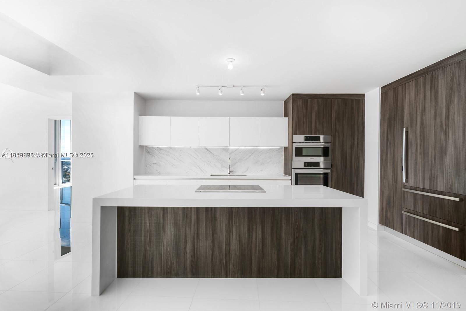 Condo for Rent in Miami, FL