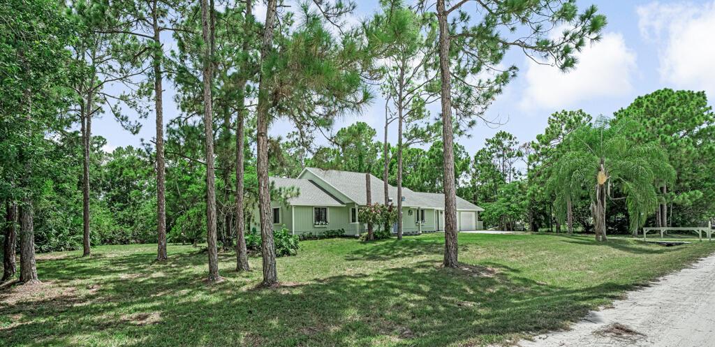 Homes for sale in Loxahatchee, FL | 17956 46Th Court N, Loxahatchee, FL 33470 | MLS# R11111318