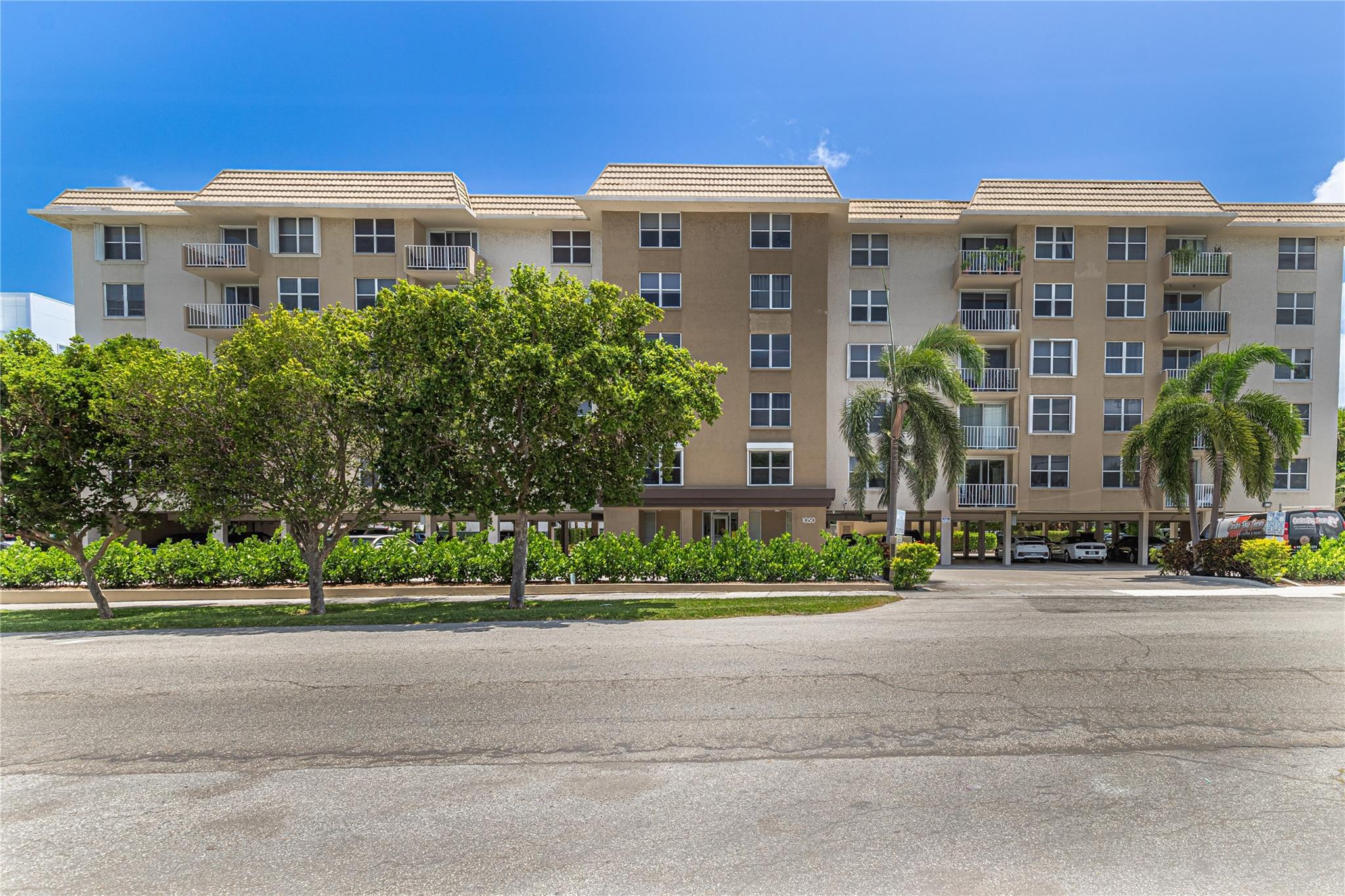 Homes for sale in Fort Lauderdale, FL | 1050 Se 15Th St #409, Fort Lauderdale, FL 33316 | MLS# F10517392