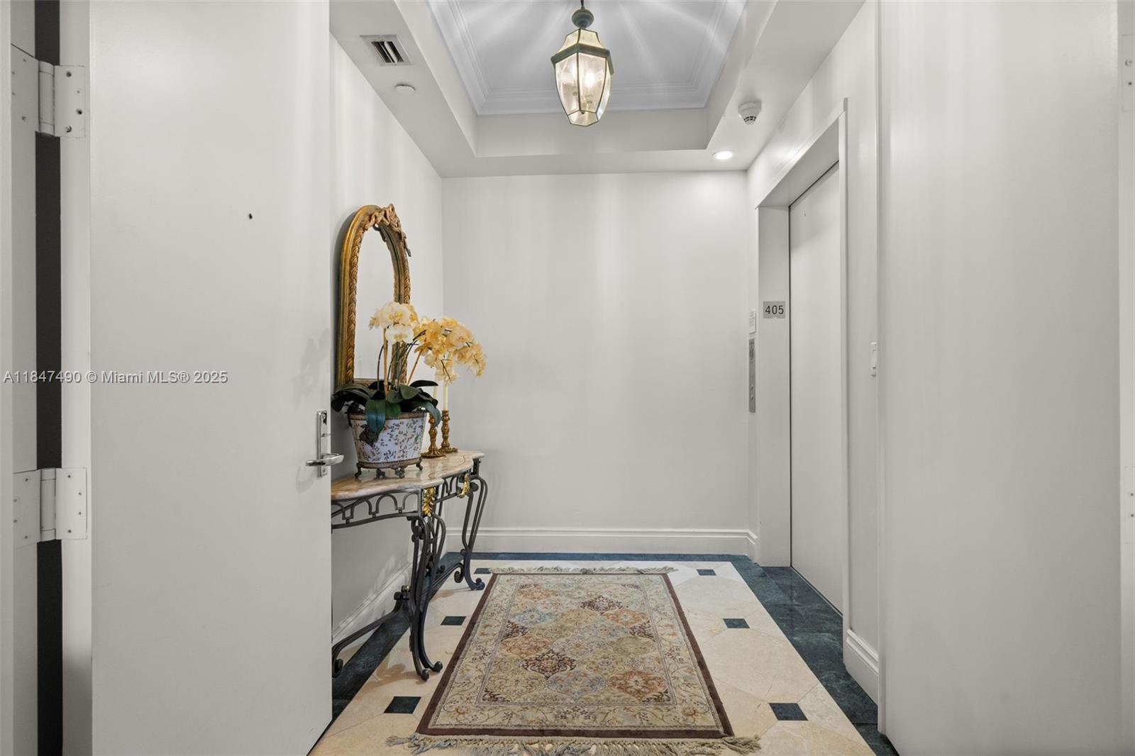 Lake Villa Two Key Biscayne, FL 33149