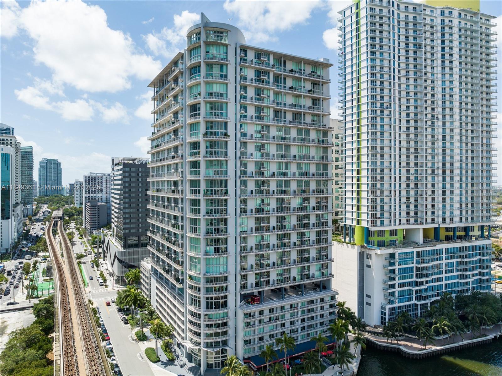 690 SW 1st Ct #2920, Miami FL 33130