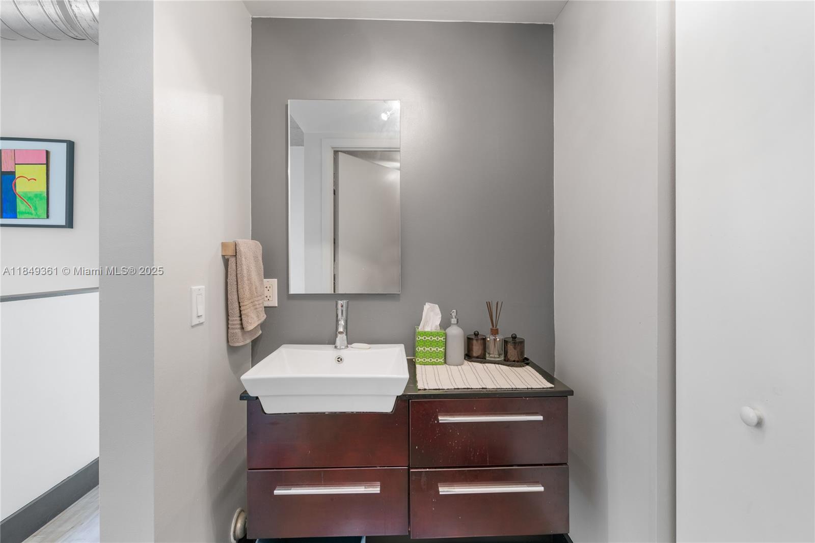 690 SW 1st Ct #2920, Miami FL 33130